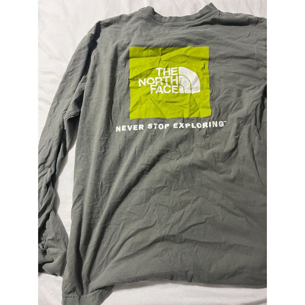 the North face long sleeve tshirt green hunter mens size large exploring hiking